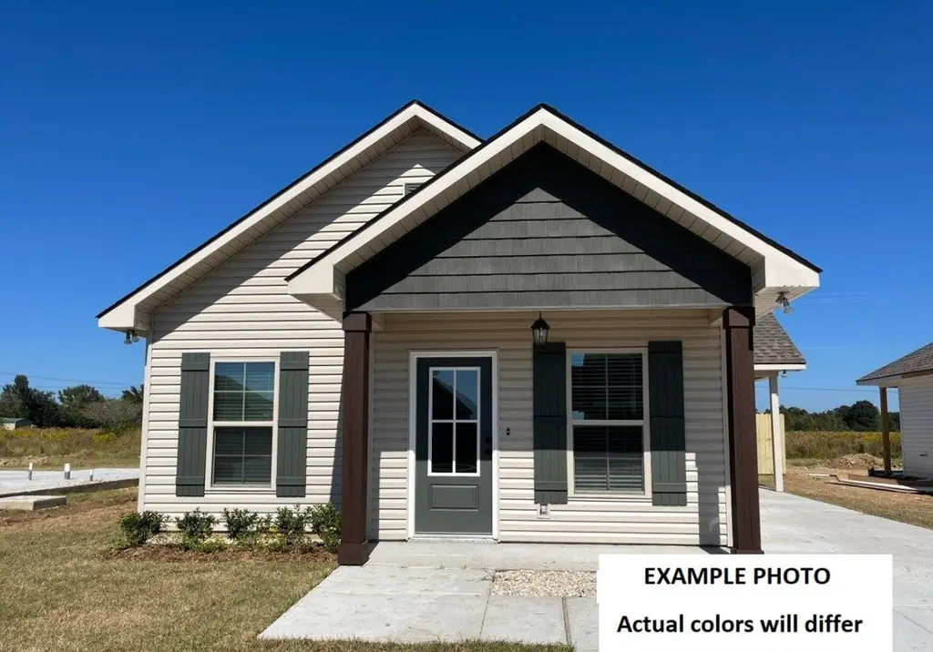 212 Hester Way