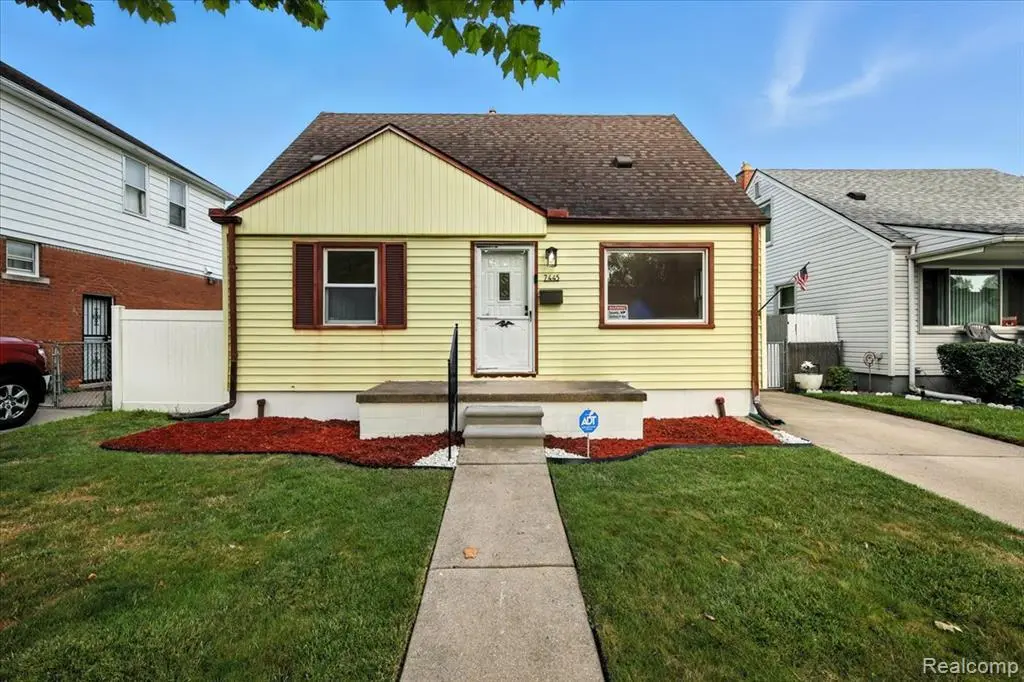 7445 Rockdale