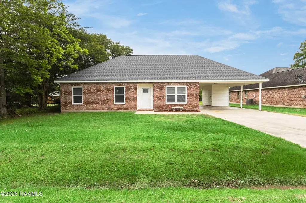 130 Herlil Cir