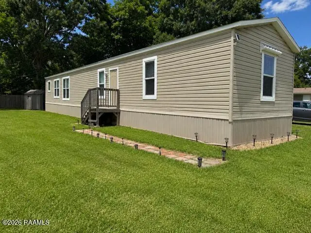 711 Bella Ave