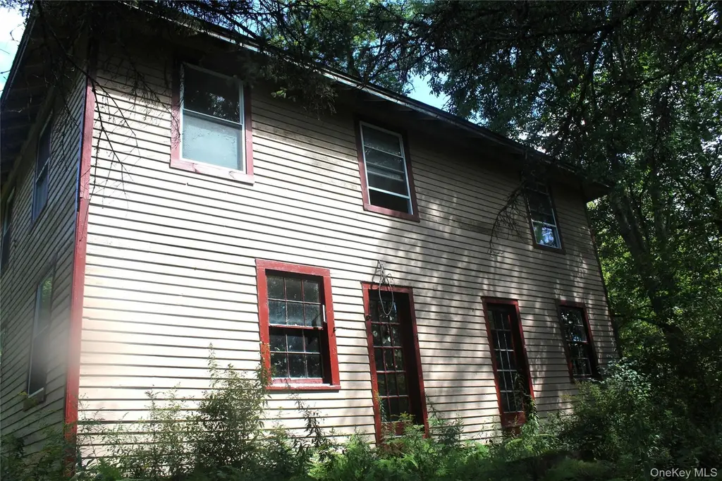 1934 Morton Hill Rd