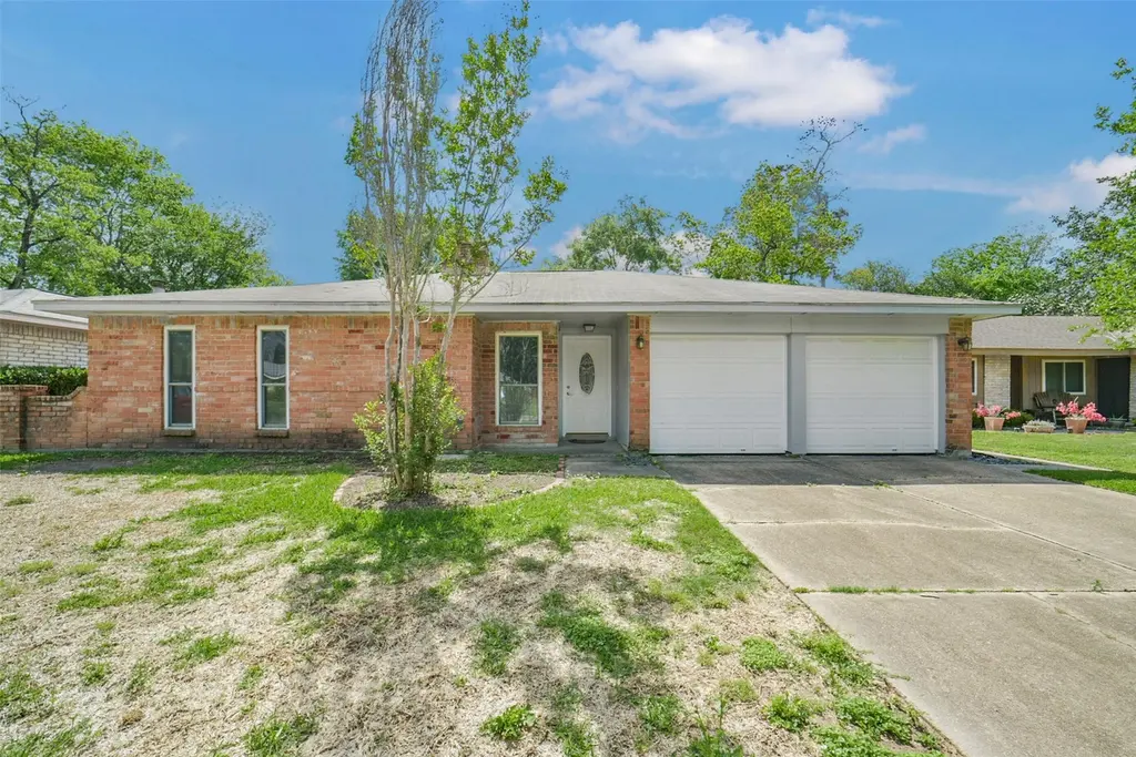 4439 Reynaldo Dr