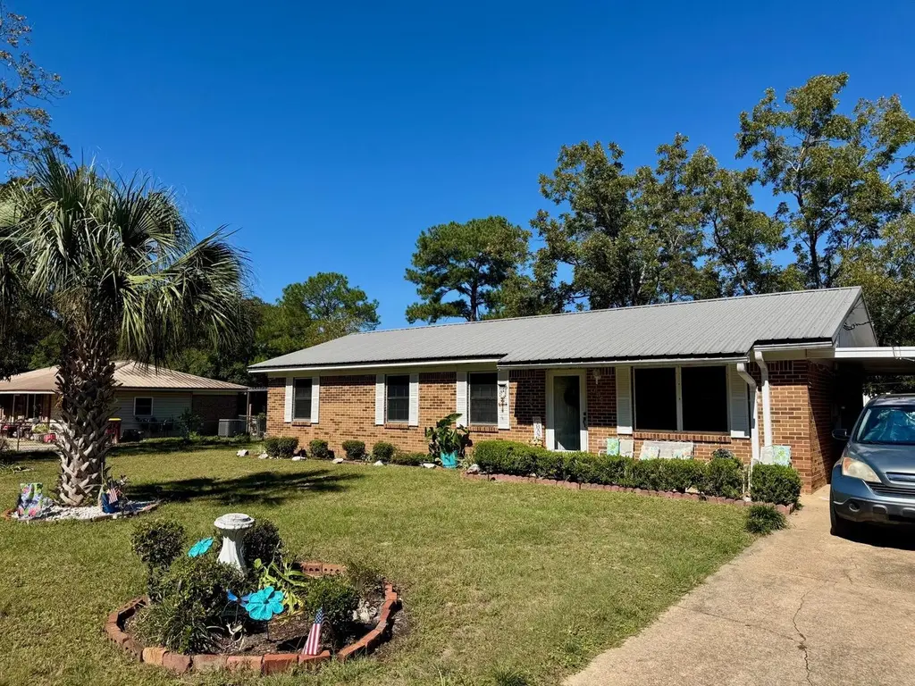 112 Oglesby Ave