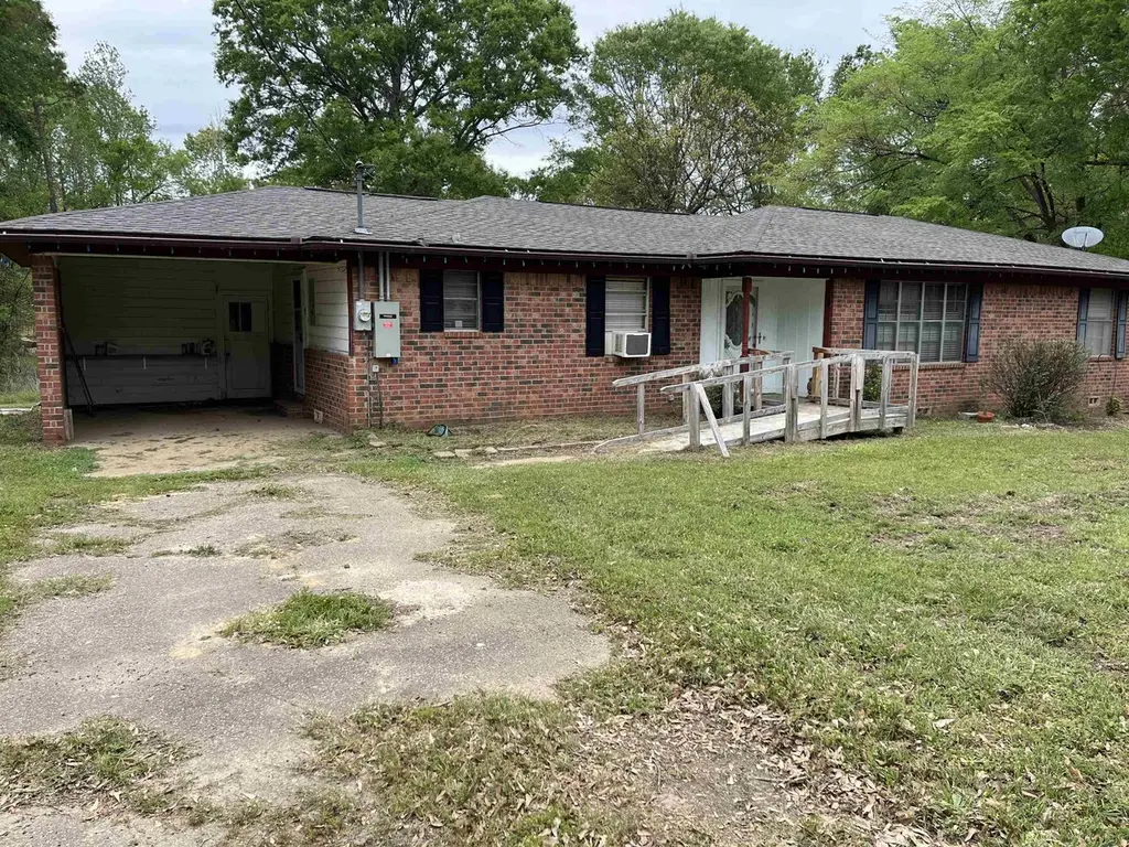 21929 Hwy 271