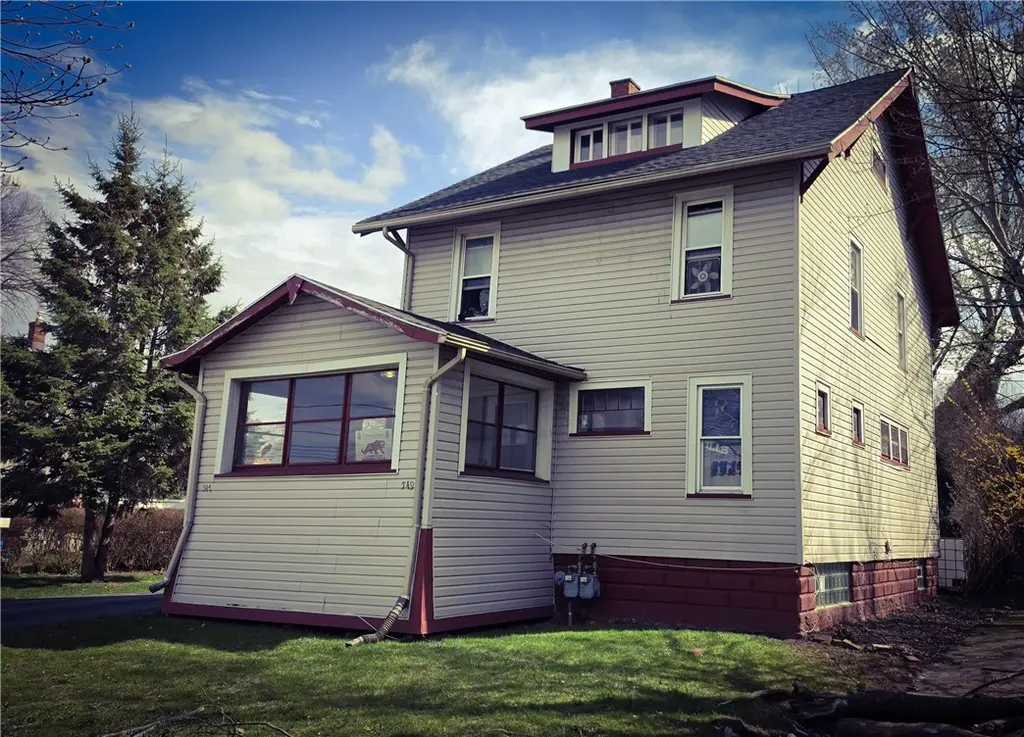 547-549 Avis St