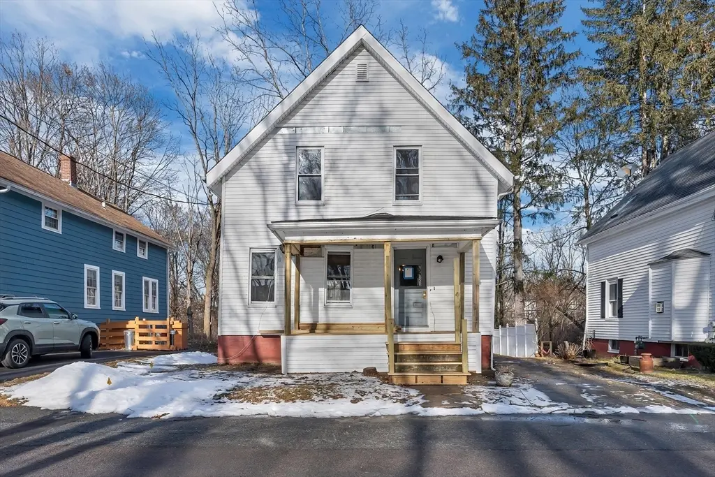 3 Riley Ct