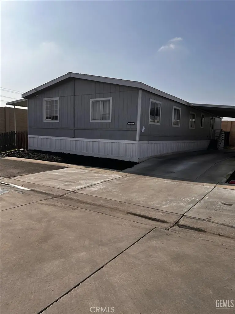 6601 Eucalyptus #269