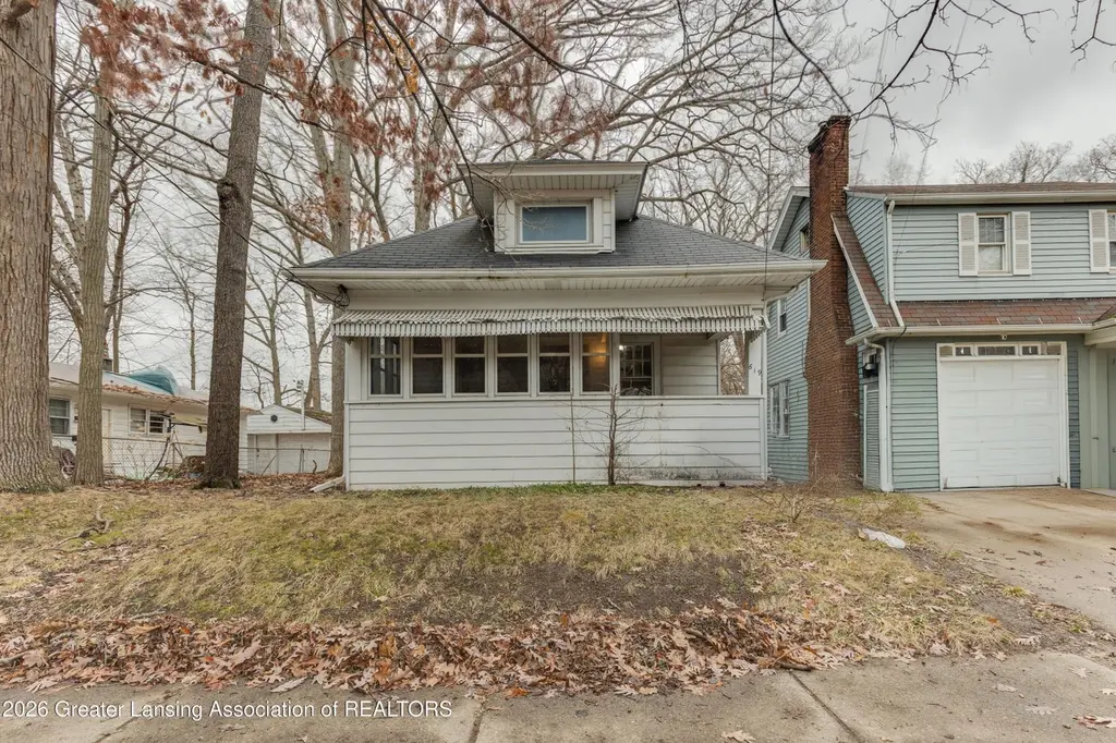 619 Shepard St