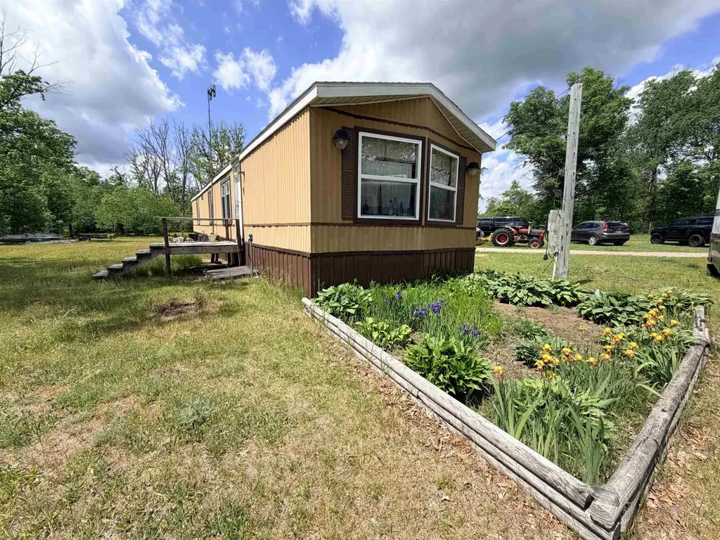 13201 5th Ave