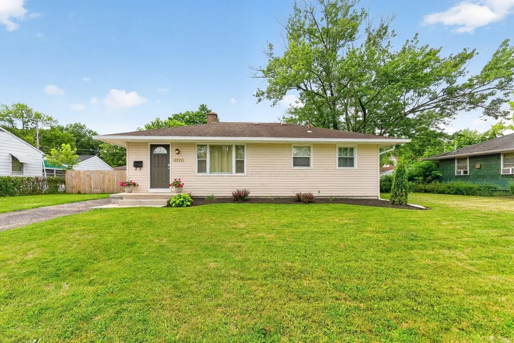 2255 Fenton St