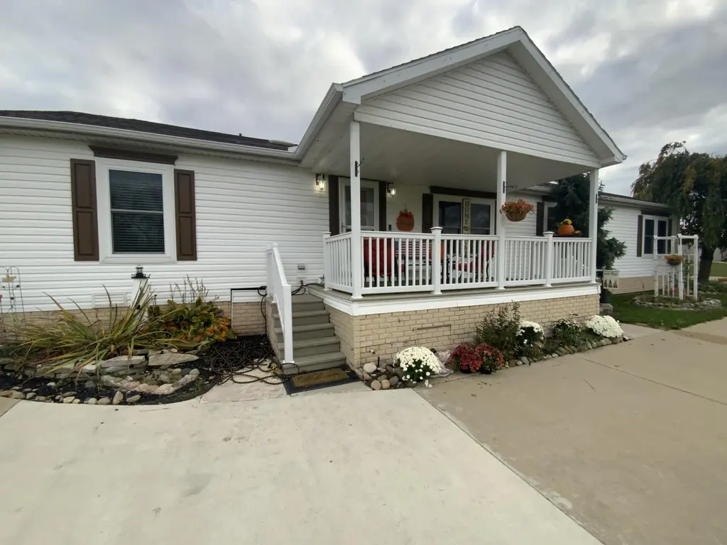 1559 Larkmore Ln