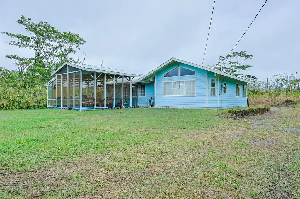 13-3600 Makamae St
