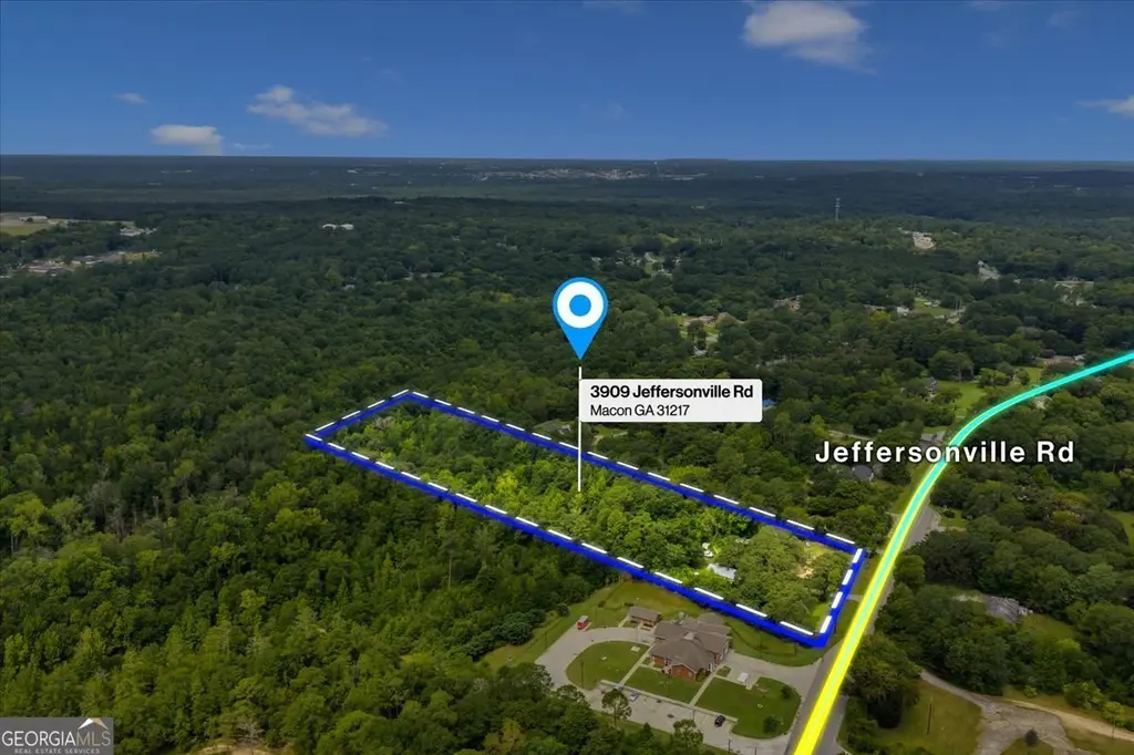 3909 Jeffersonville Rd