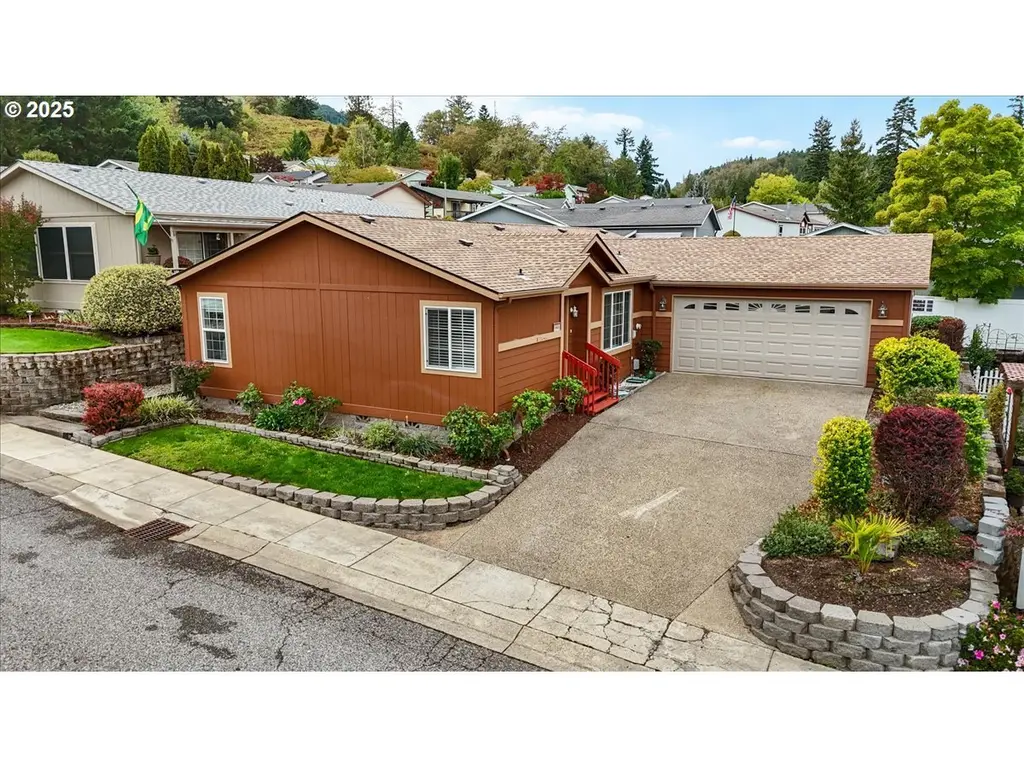145 Samantha Way
