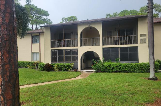 325 Knotty Pine Cir Unit B-2