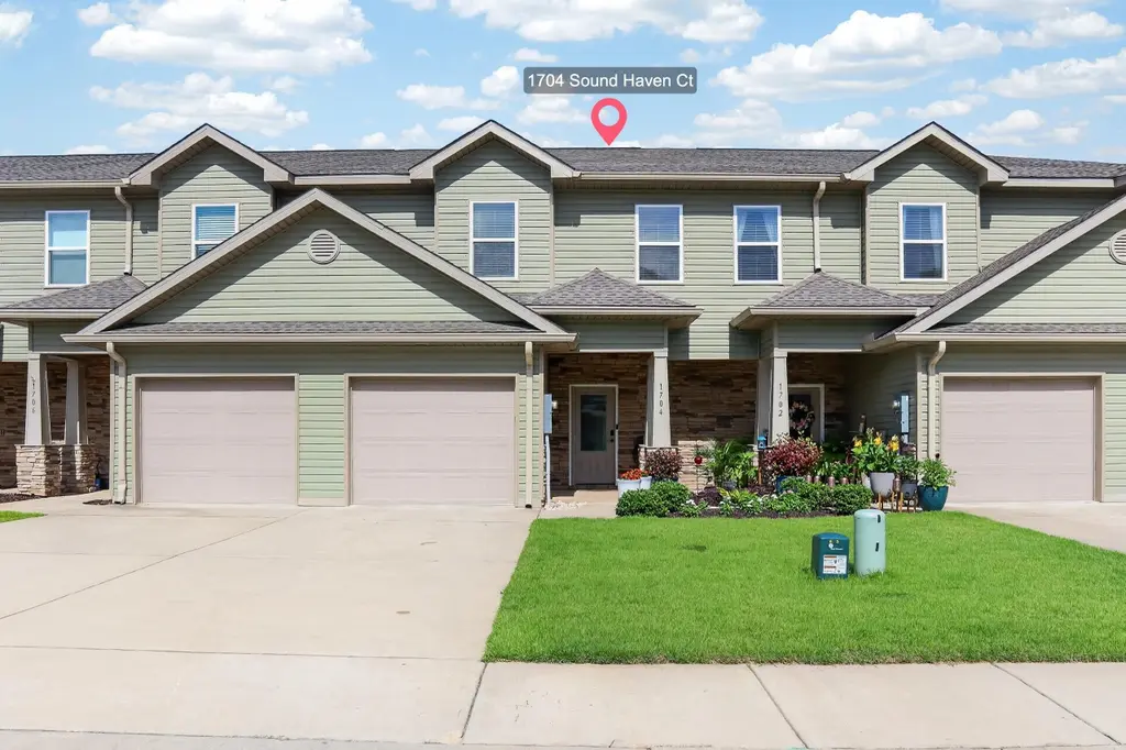 1704 Sound Haven Ct