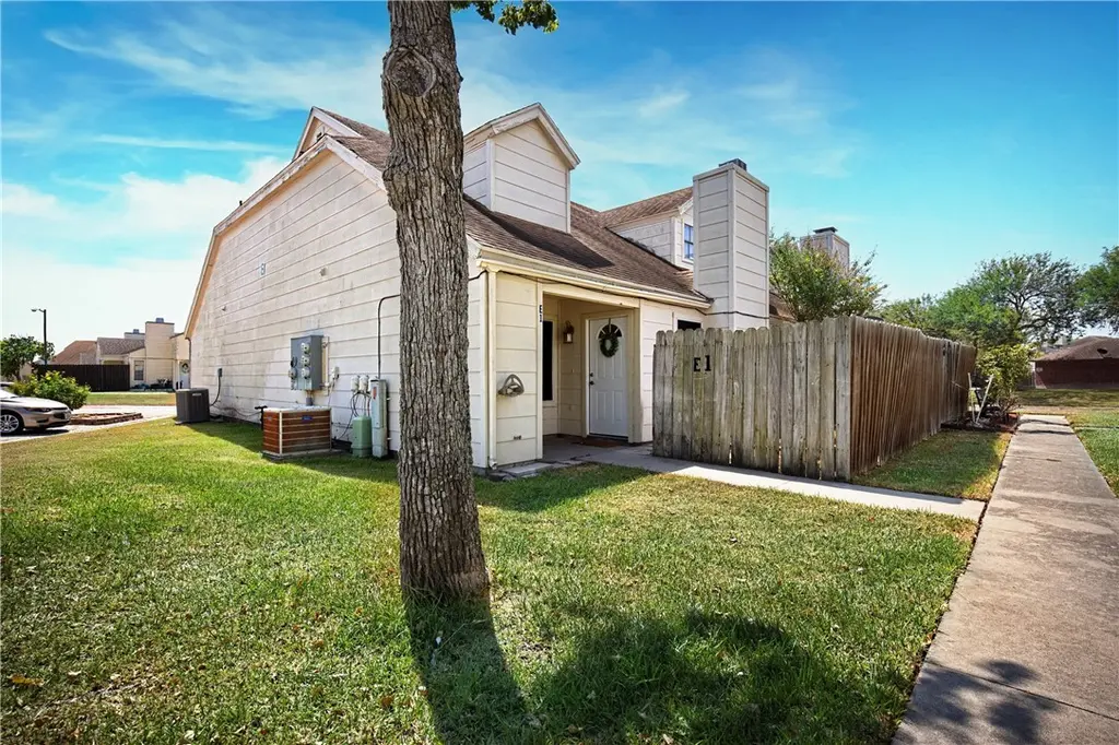 7202 Mansions Dr Unit E1