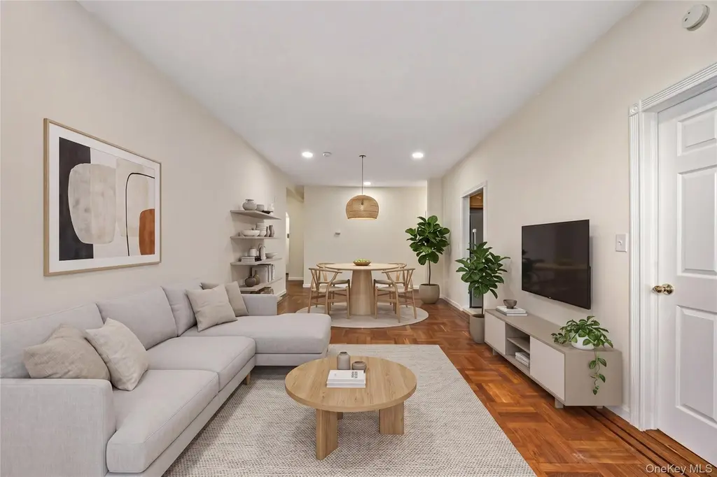766 Brady Ave #538