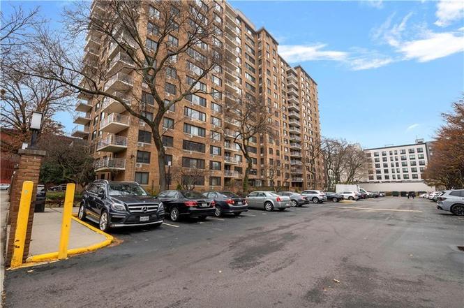 185 Hall St #614