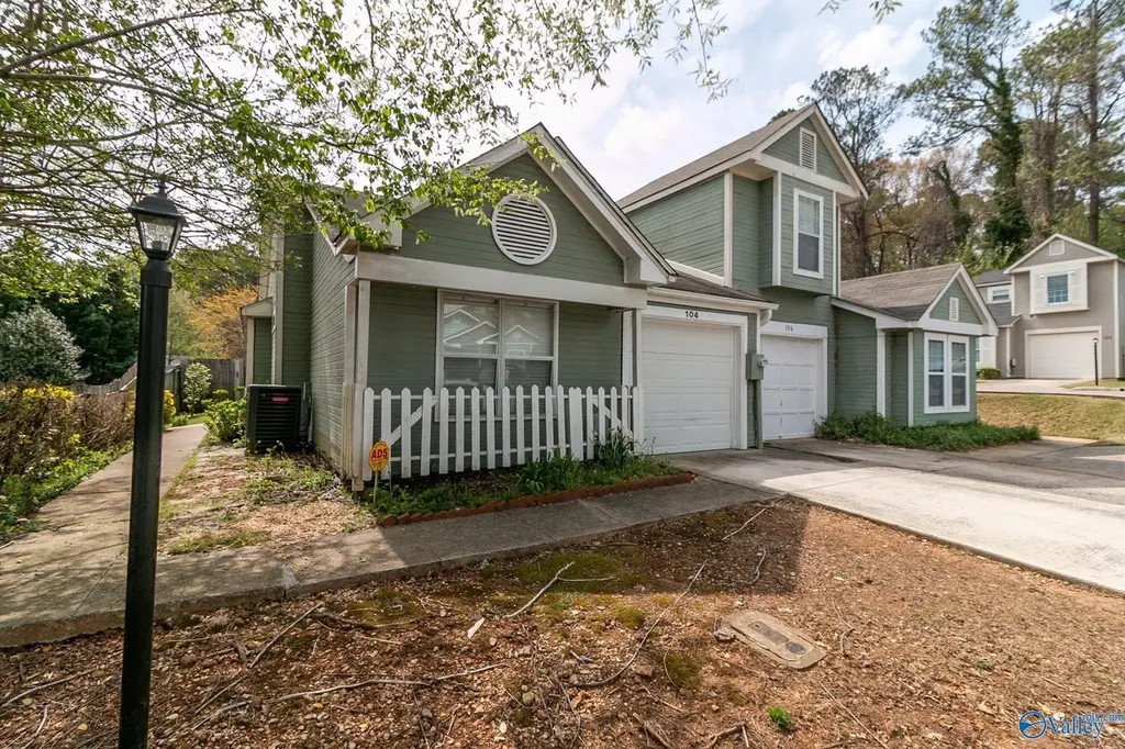 104 Brownsridge Ln