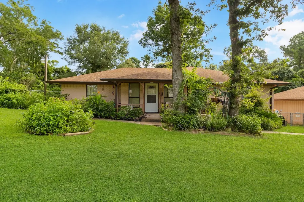 91 Dogwood Pl