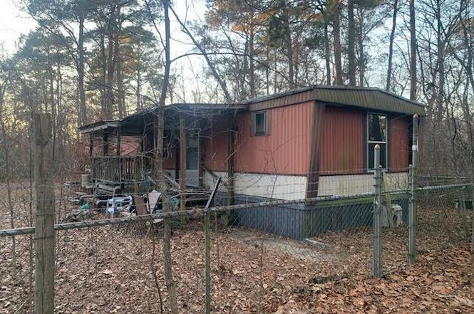 5217 Blackie Ln