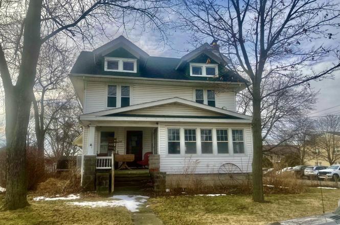 137 Prospect St