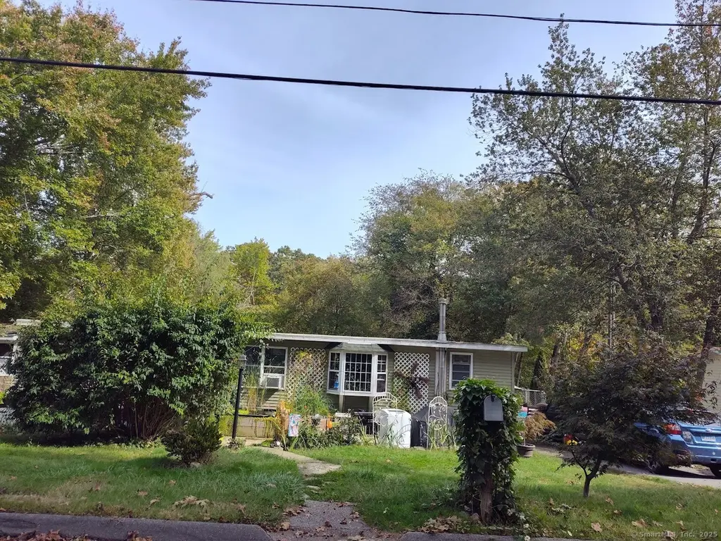 16 Marlene Dr