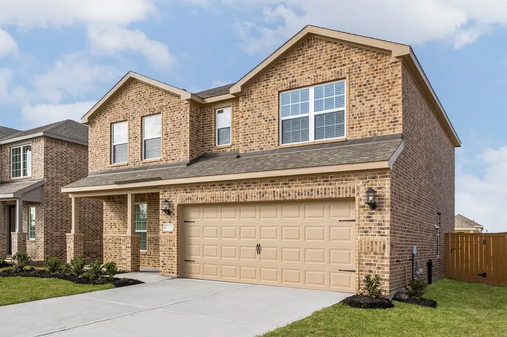 10807 Hickory Ln