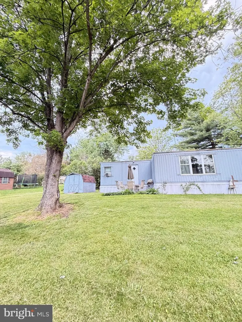 34 Cypress Ln