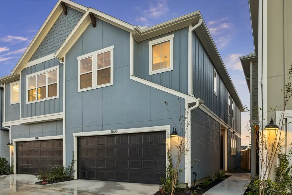 1516 Colonial Gorge Dr