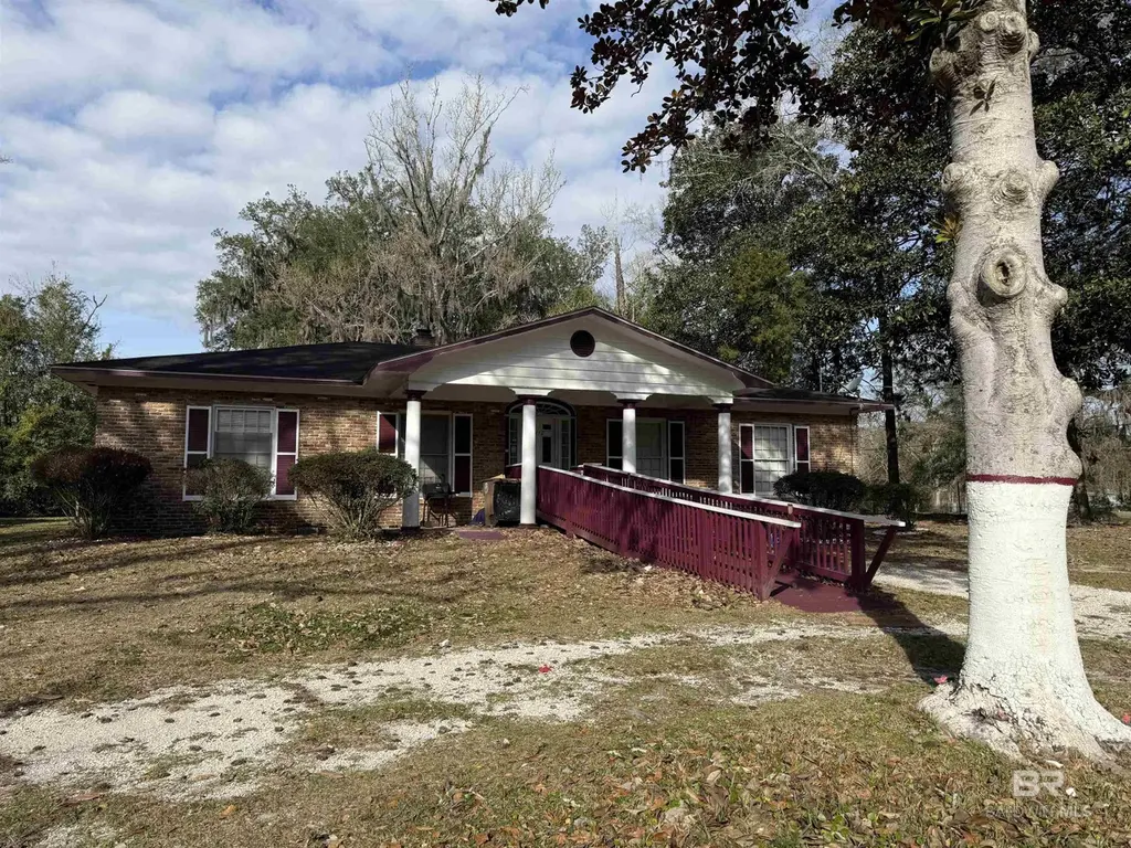 1450 Shelton Dr