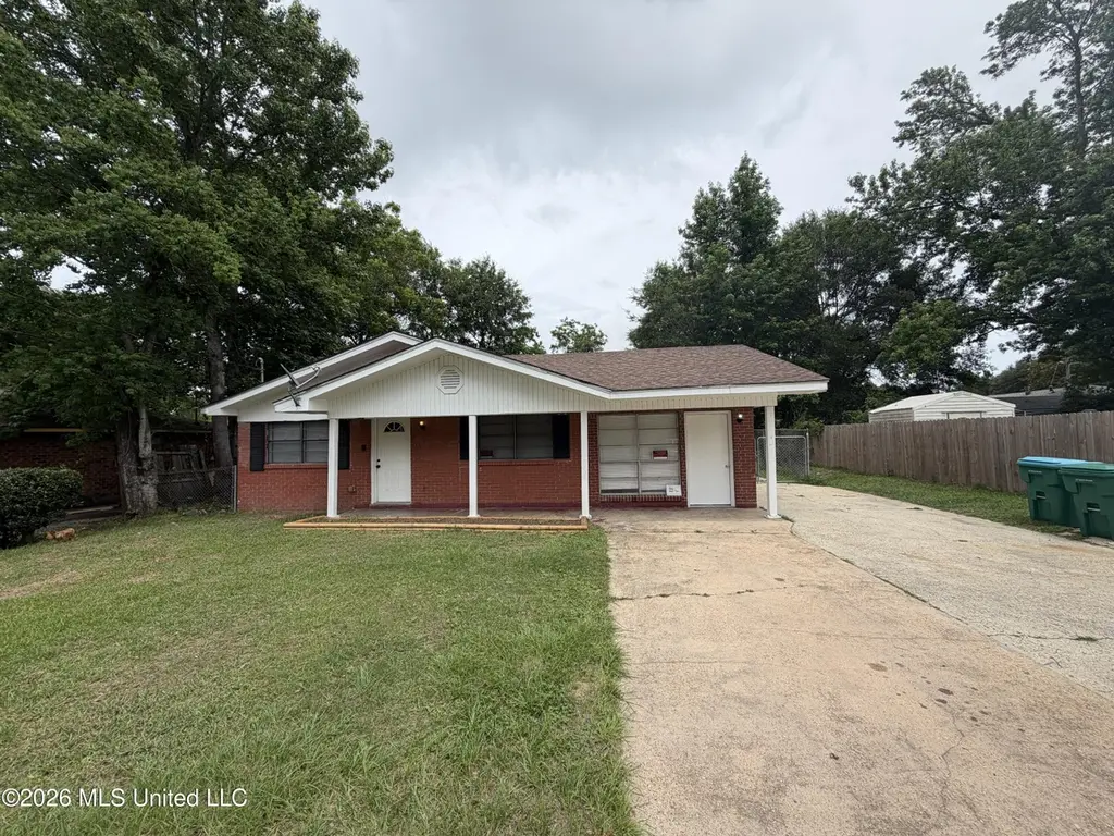 4500 Wren St