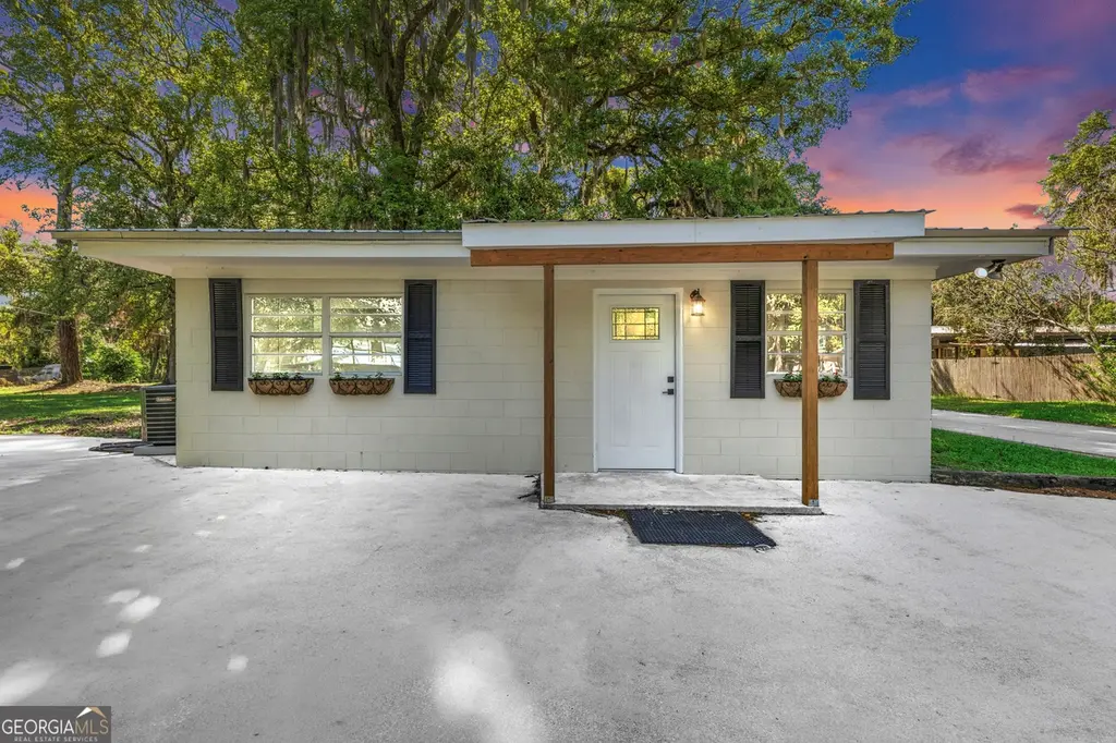 41 Sutton Ct