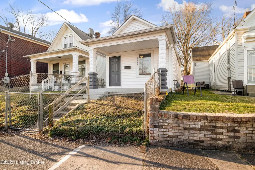 2214 Wilson Ave