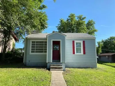 317 W Hickory St