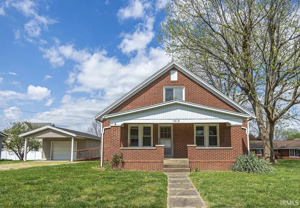 1315 Virginia St