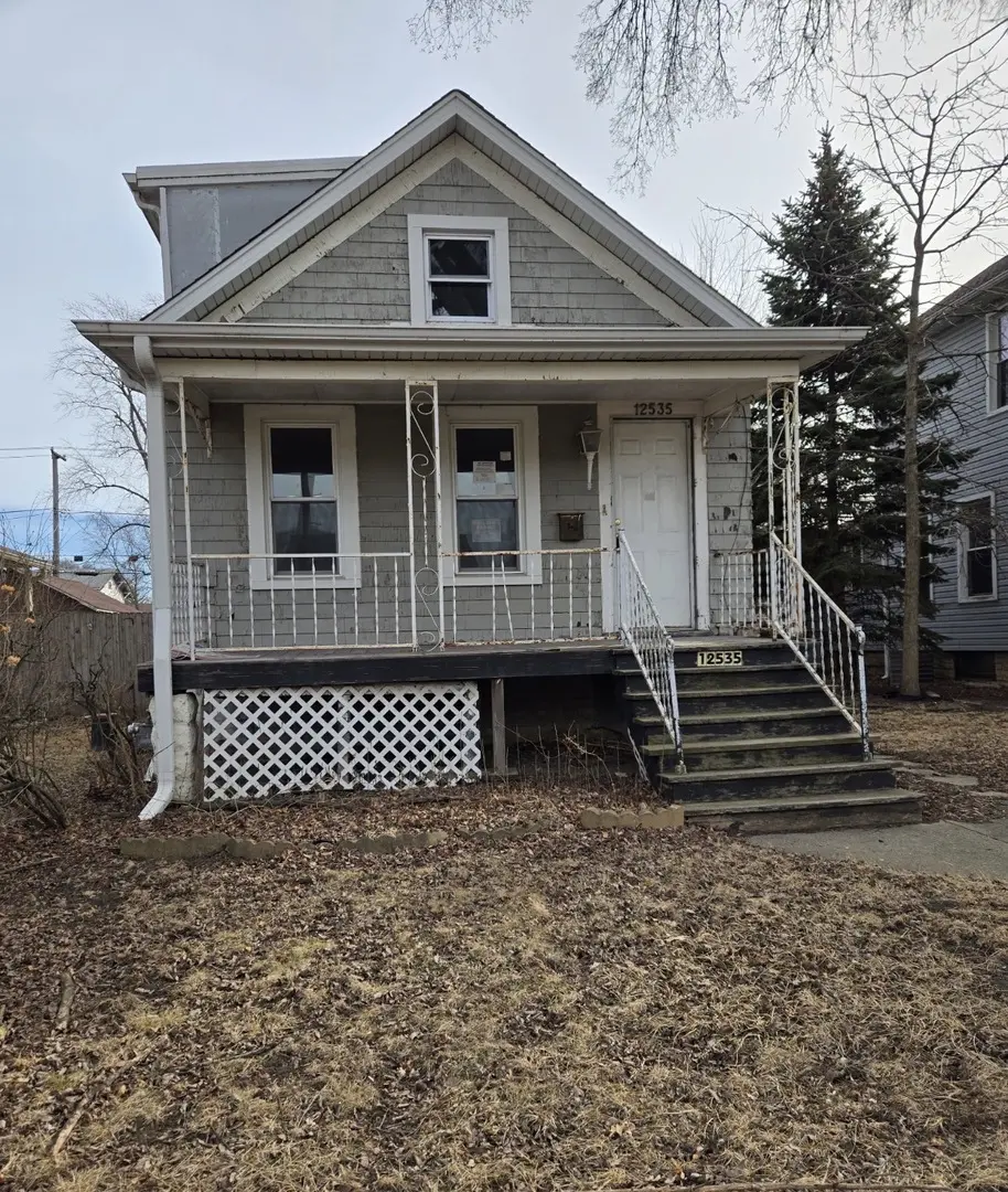 12535 Elm St
