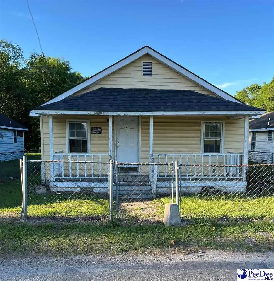 605 Edgar St