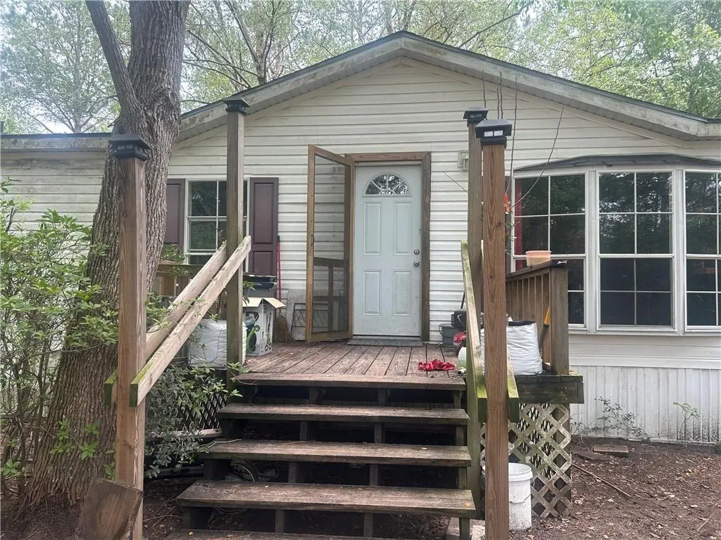 114 Jones Rd