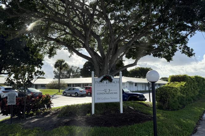 300 SW Golfview Ter #152