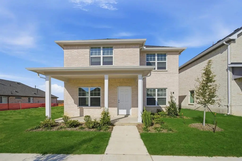 1412 Florence Ln