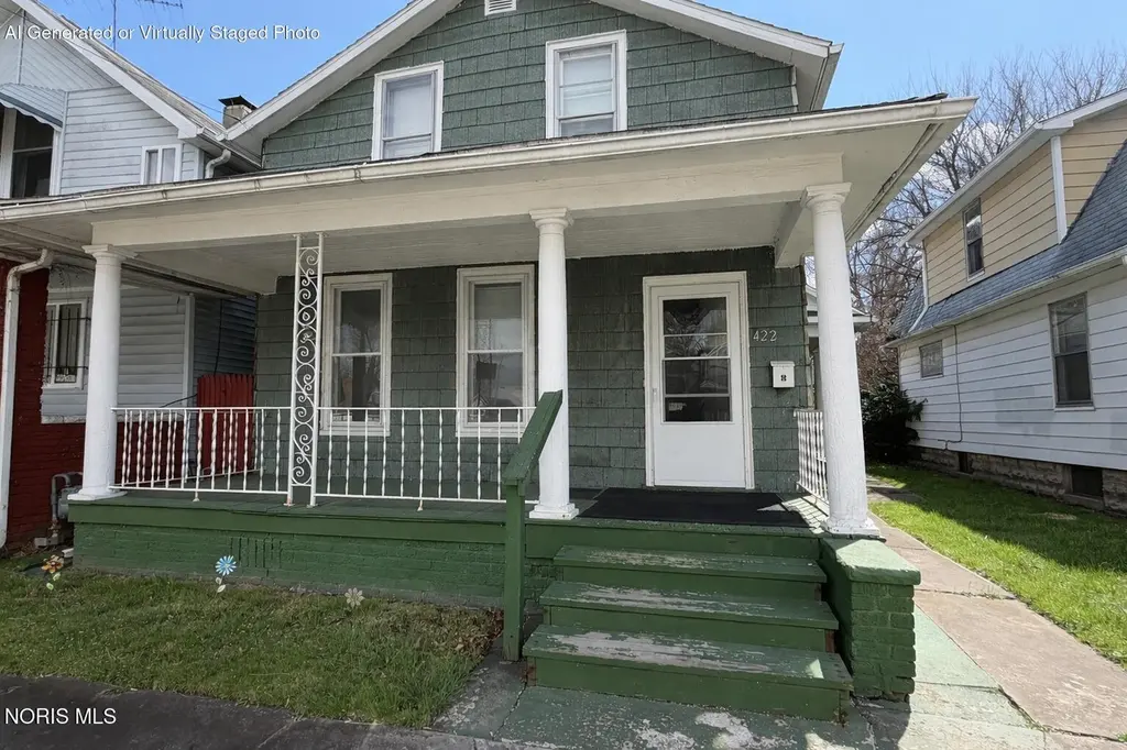 422 Palmer St