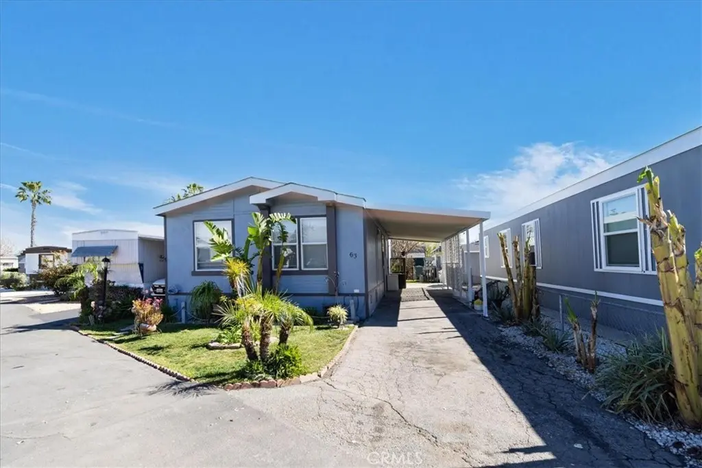 32900 Riverside Dr #63