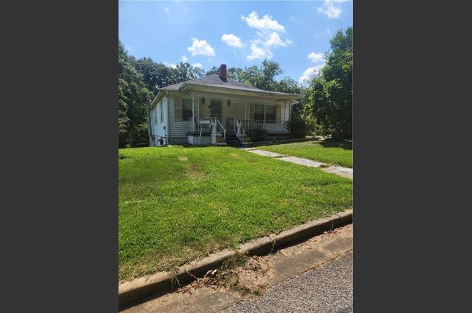 506 Laslie Rd