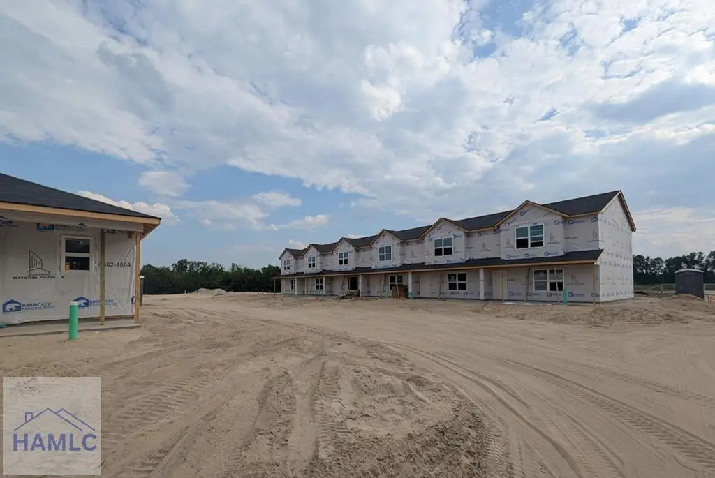 20 Frasier Ln Unit E2
