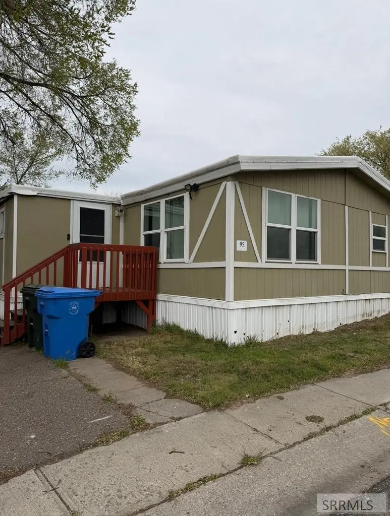 845 W Barton Rd #95