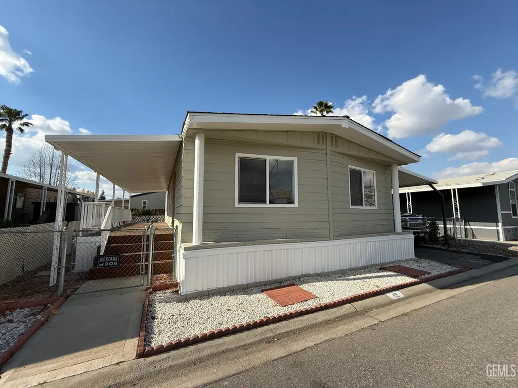 4401 Hughes Ln #48