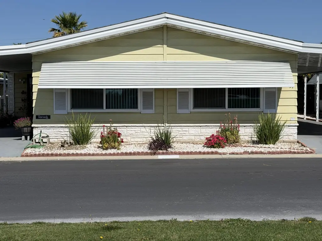 601 N Kirby St #557