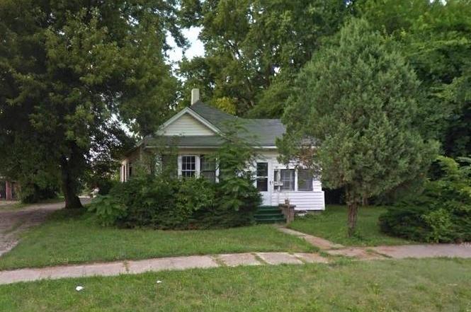 209 W 2nd St